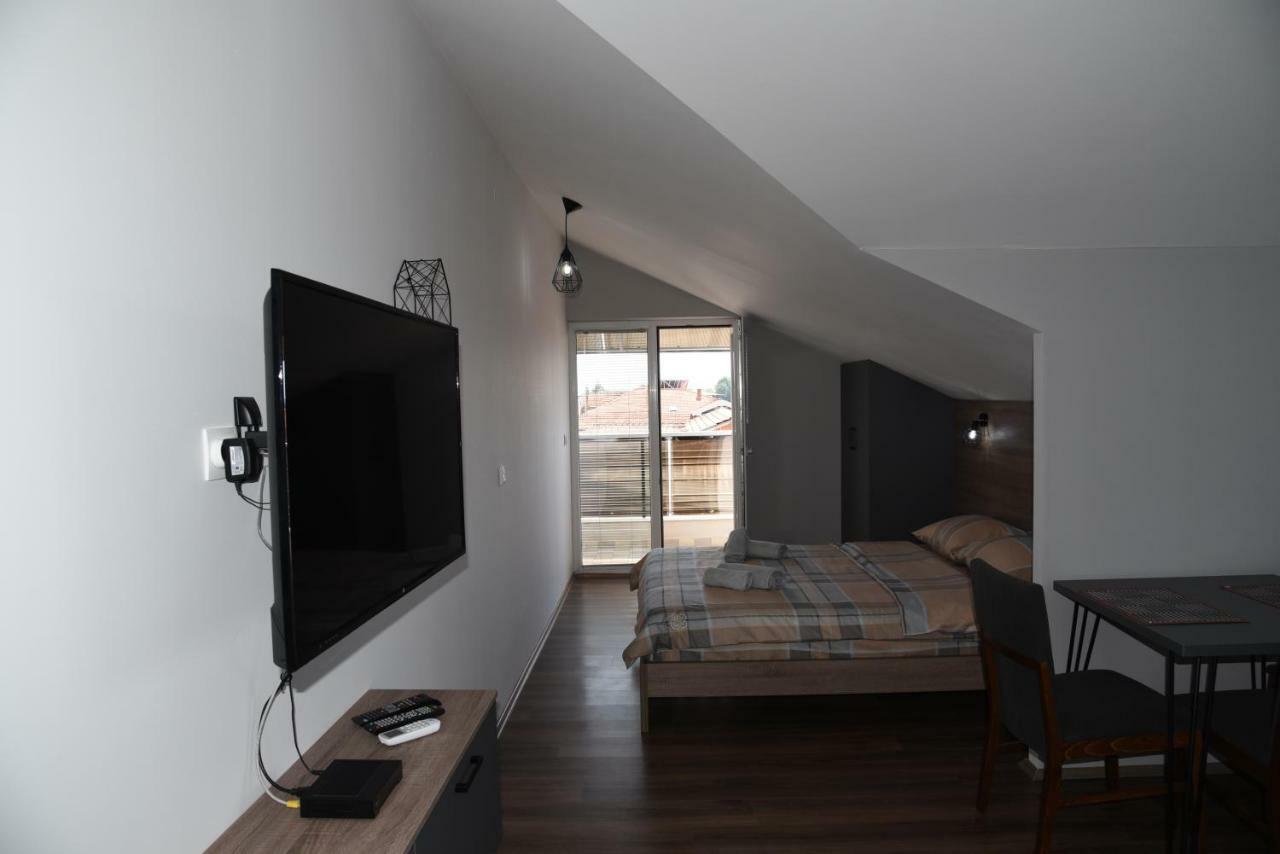 Mihail'S Apartments In Ohrid - 1 外观 照片