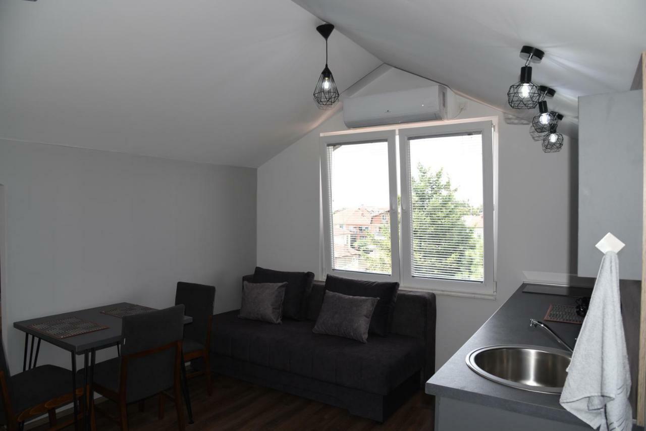 Mihail'S Apartments In Ohrid - 1 外观 照片