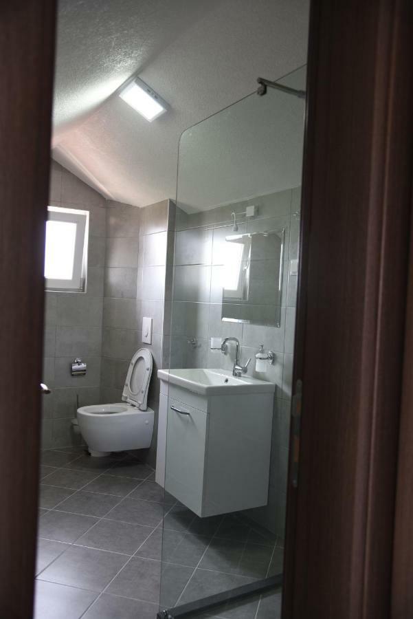 Mihail'S Apartments In Ohrid - 1 外观 照片